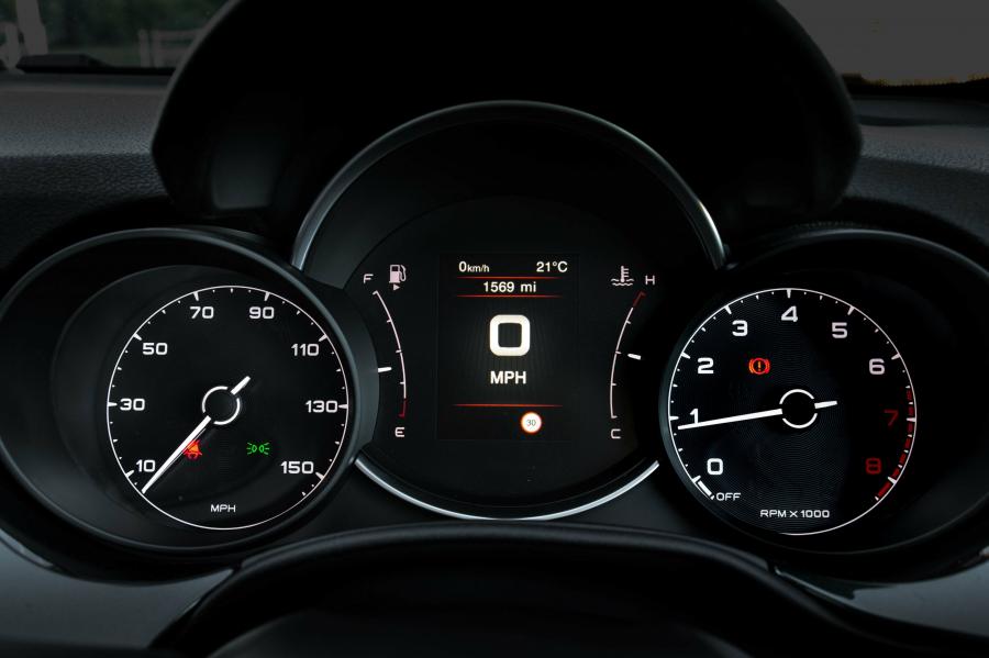 Панель приборов Fiat 500X Cross (334) 2018 года  (UK) (фото 6 из 47)
